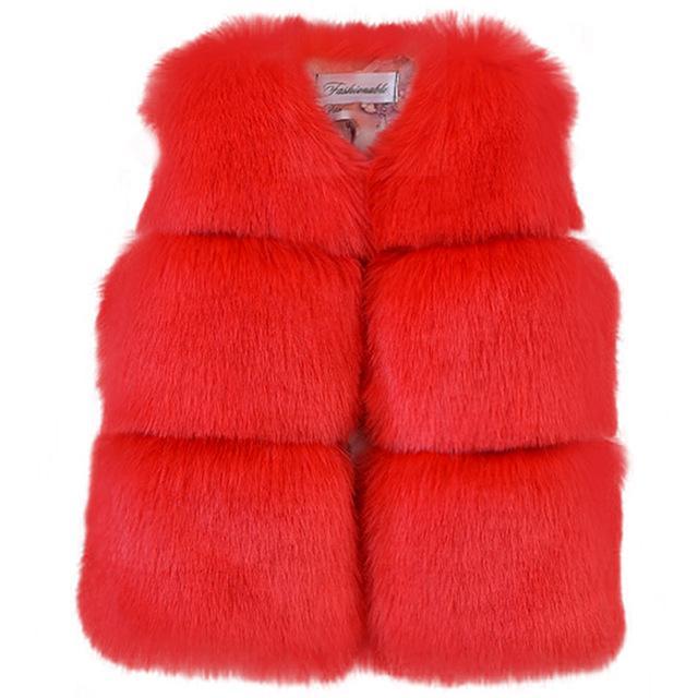 FLUFFY VEST