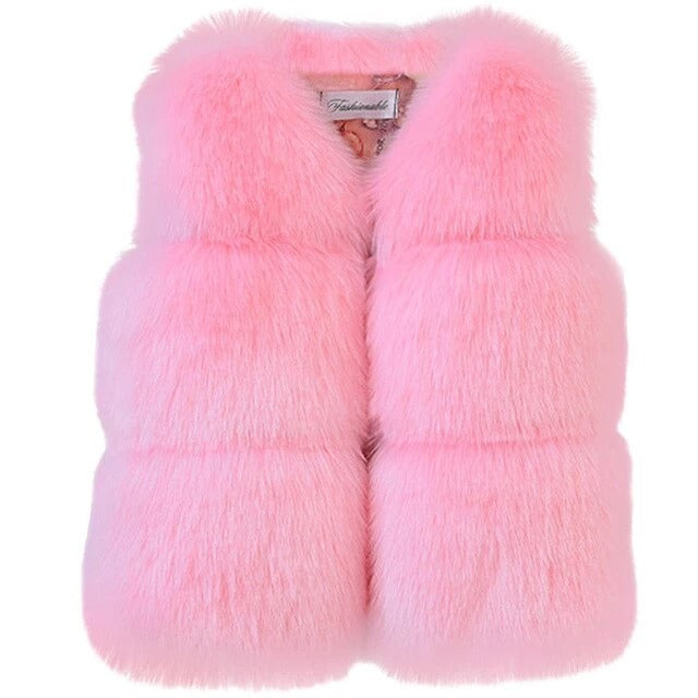 FLUFFY VEST