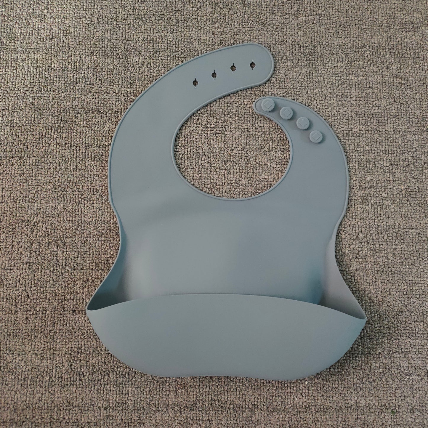 SILICONE BABY BIB