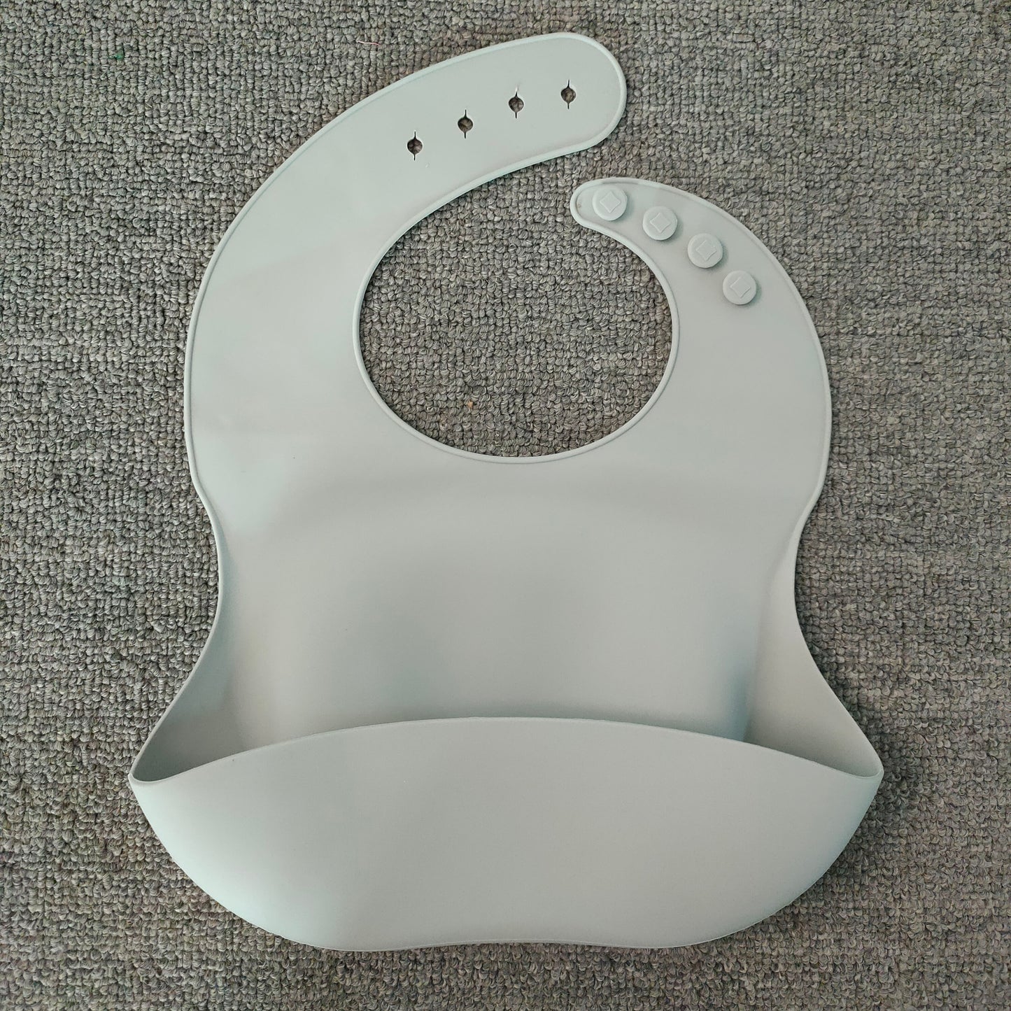 SILICONE BABY BIB